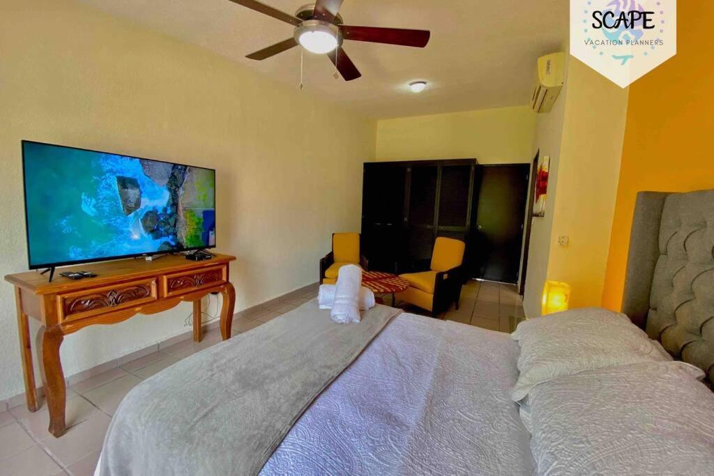 AMPLIA Y CÁLIDA CASA cerca de plaza LAS AMERICAS Villa Cancún Esterno foto